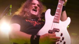 DAVID ELLEFSON Reflects On MEGADETH's 'Risk': It Is 'Probably The Most Controversial Album In The Catalog'