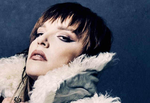 HALESTORM's LZZY HALE On Singing Live On Tour: 'I'm Proud To Say That I Hardly Warm Up Anymore'