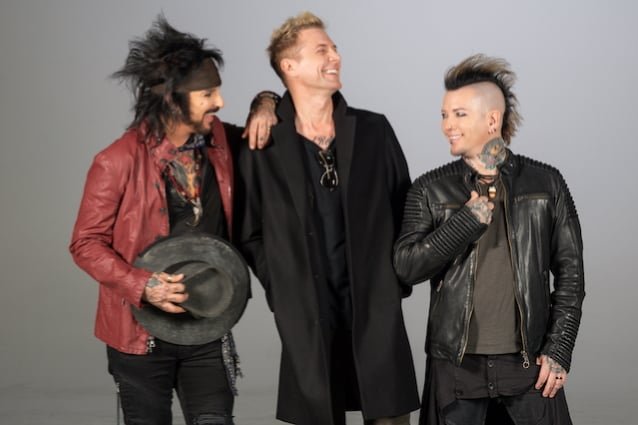 JAMES MICHAEL On SIXX:A.M.'s Future: 'We Don't Have Anything Planned, And I'm Okay With That'