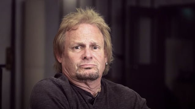 MICHAEL ANTHONY: 'The Only Regret That I Have Is How Things, Unfortunately, Turned Out For VAN HALEN'