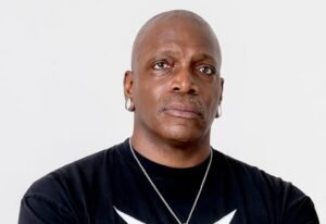 SEPULTURA's DERRICK GREEN Says His Parents Were 'Very Supportive' In His Decision To Become A Musician