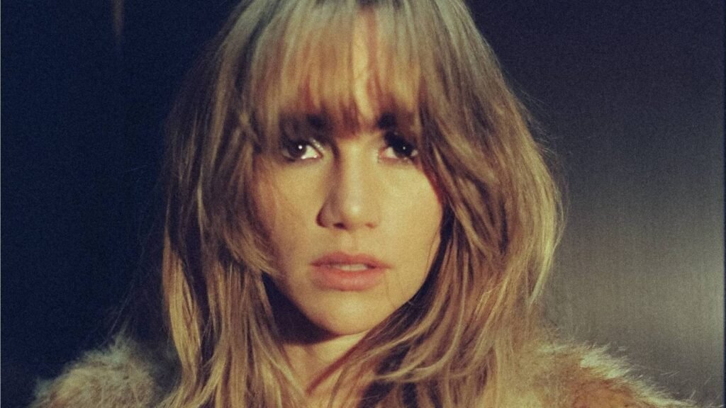 Suki Waterhouse Drops 'Memoir of Sparklemuffin' Deluxe: Listen