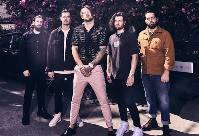 CALEB SHOMO On New BEARTOOTH Music: 'I Literally Have One Entire Album In My Back Pocket Right Now'