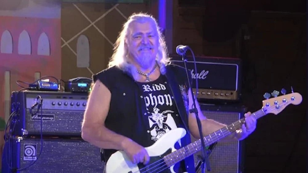 Founding Angel Witch Bassist Kevin Riddles Dead at 68