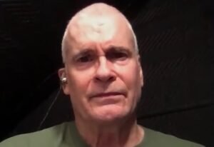 HENRY ROLLINS On OZZY OSBOURNE: 'The Man You Saw On Stage Was The Guy That You Got; He Was The Same Person'