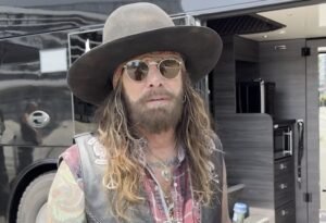 JOHN CORABI Is Continuing Work On New Solo Album: 'We're Just Trying To Finish Up The Writing Process'