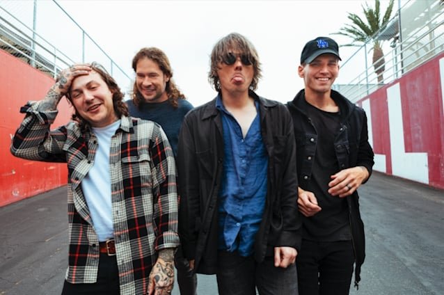 MY CHEMICAL ROMANCE's Seminal 2006 Album 'The Black Parade' Earns Ten New RIAA Certifications