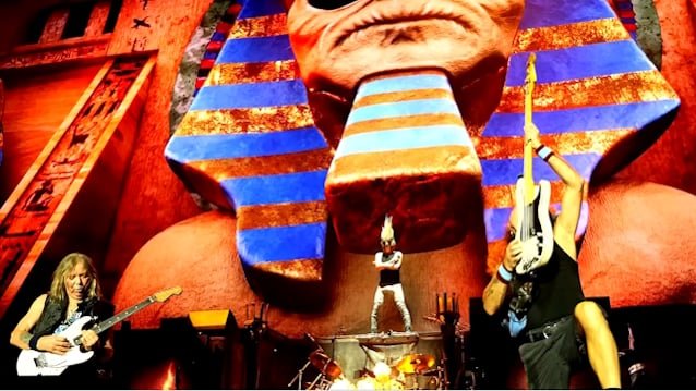 BRUCE DICKINSON Says IRON MAIDEN Has No Interest In Playing Las Vegas Sphere: 'The Band Would Be Very Uncomfortable With The Idea'