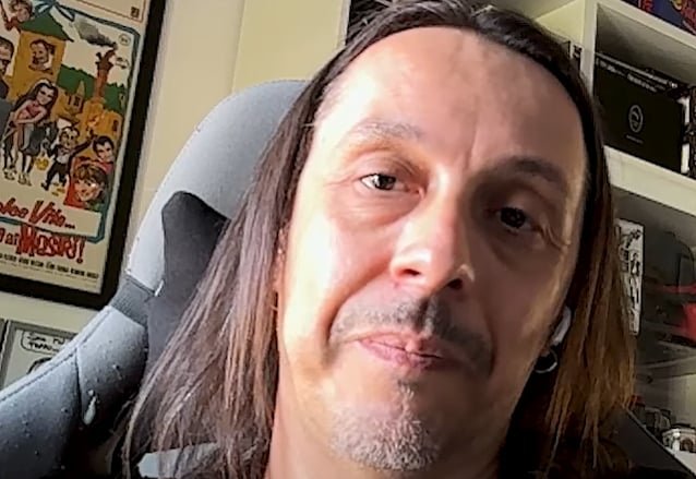 LACUNA COIL's ANDREA FERRO: 'We Always Consider OZZY OSBOURNE Like Our Godfather'