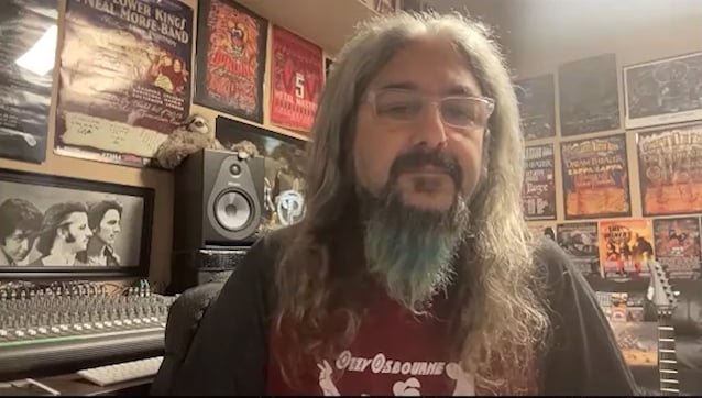 MIKE PORTNOY Believes SKID ROW Should Reunite With SEBASTIAN BACH: 'Do It For The Fans'