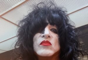 PAUL STANLEY Says 'I Was Made For Lovin' You' Is 'Biggest' KISS Song Of All Time