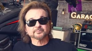 RIKKI ROCKETT Says His Oral Cancer Is Still In Remission, More Than 10 Years After Diagnosis