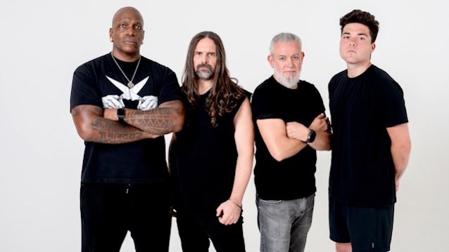 SEPULTURA To Release New Four-Song EP In 2026: 'It's Already Recorded'