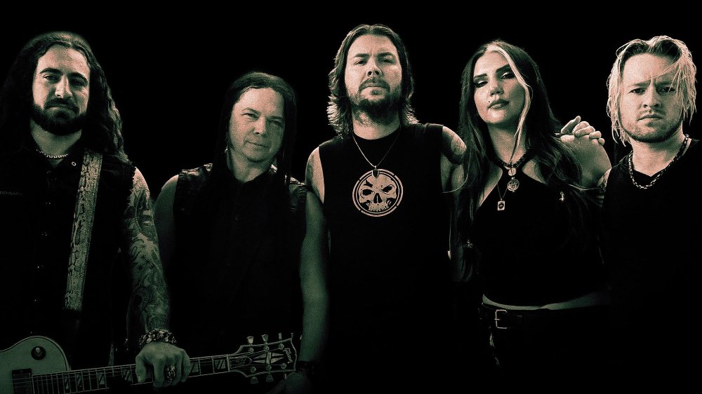 Saliva Bassist Brad Stewart Calls Ex-Frontman Josey Scott "Desperate"