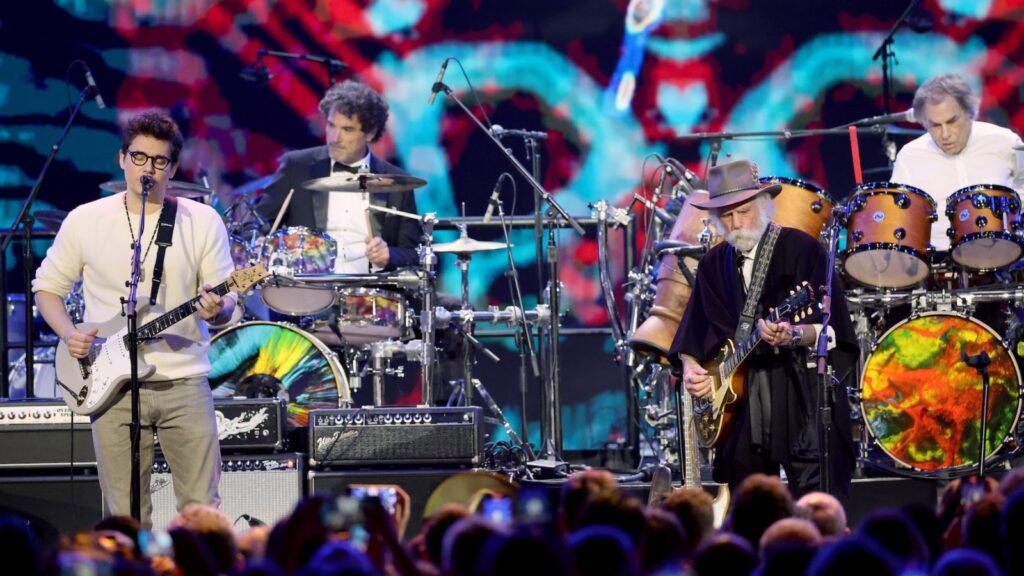 See Dead and Company Perform 'Box of Rain' With Phil Lesh's Son Grahame