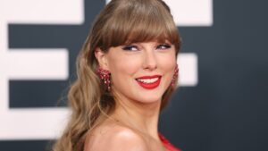 Taylor Swift Announces New Album 'The Life of a Showgirl'