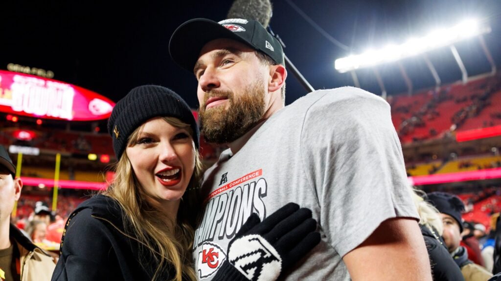 Taylor Swift Will Appear With Travis Kelce on 'New Heights' Podcast