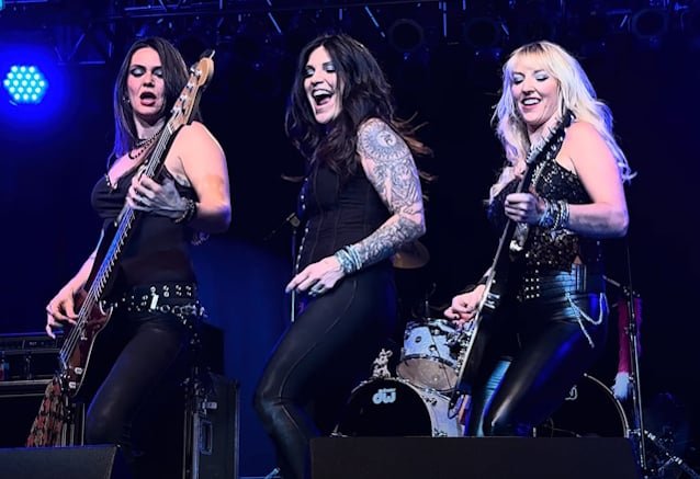 VIXEN Doesn't Use Any Backing Tracks Live: 'We Don't Need To'