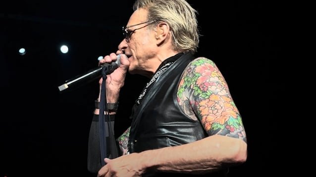 Watch: DAVID LEE ROTH Performs VAN HALEN Classics In Thackerville, Oklahoma During Summer 2025 Tour