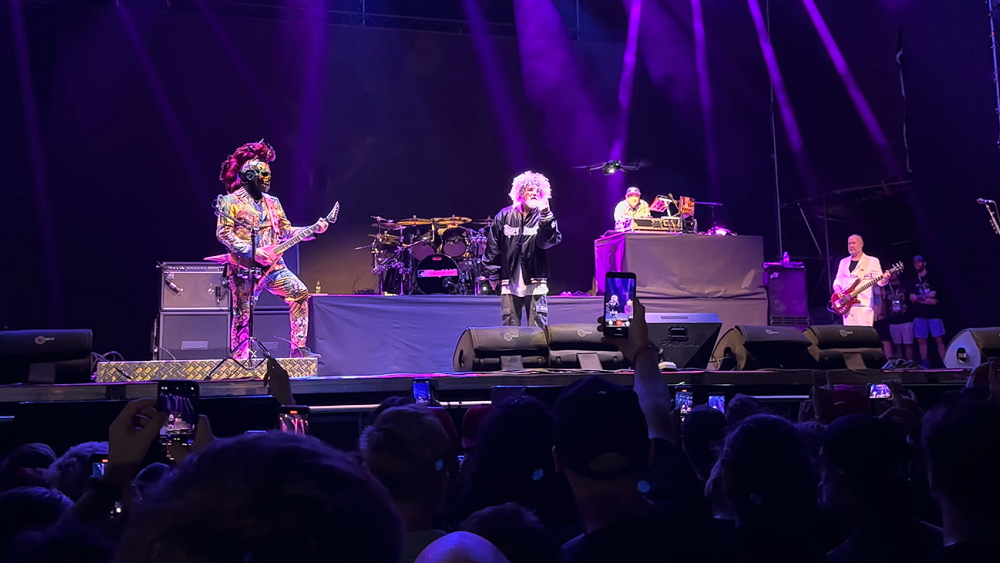 Watch: Fred Durst Slapped the Sh*t Out of a Drone Mid-Song