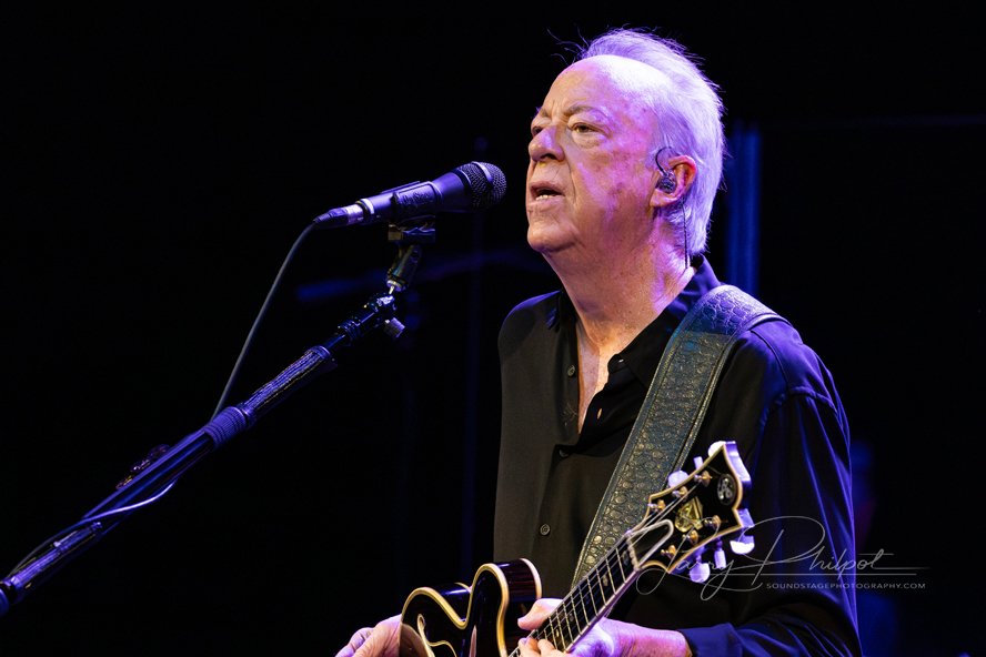 Boz Scaggs Delivers a Blues-Infused Rhythm Review in Indianapolis