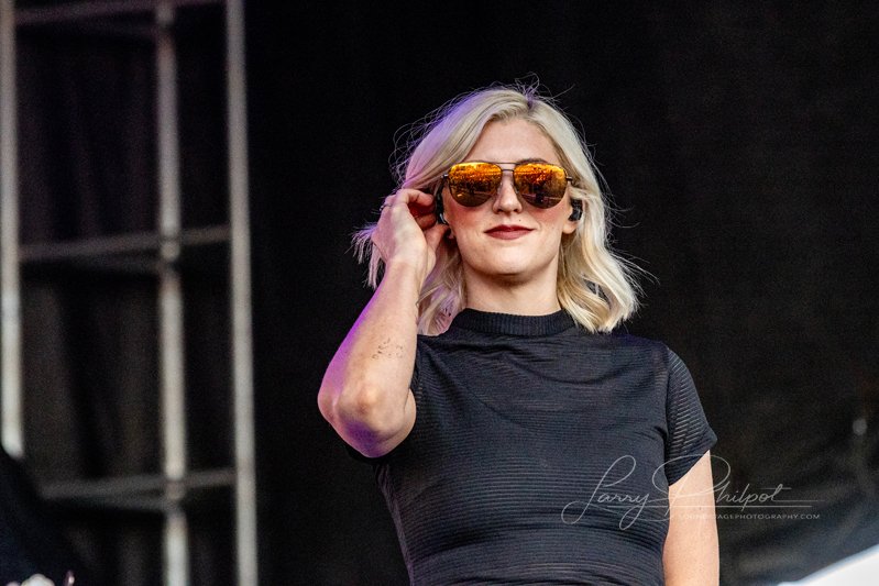 Dashboard Confessional Evokes Pure Emo Nostalgia at Innings Festival 2026