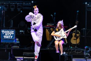 Weird Al Yankovic Turns Ruoff Music Center Into a Two-Hour Smile Festival